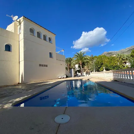 וילה 2 Pools - 24 Persons